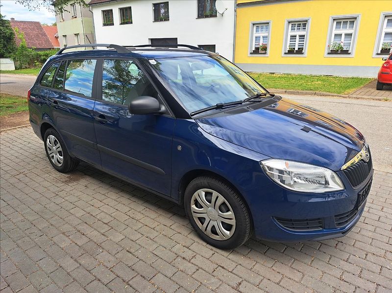 Škoda Fabia 1,2 HTP - fotka 13 z 47