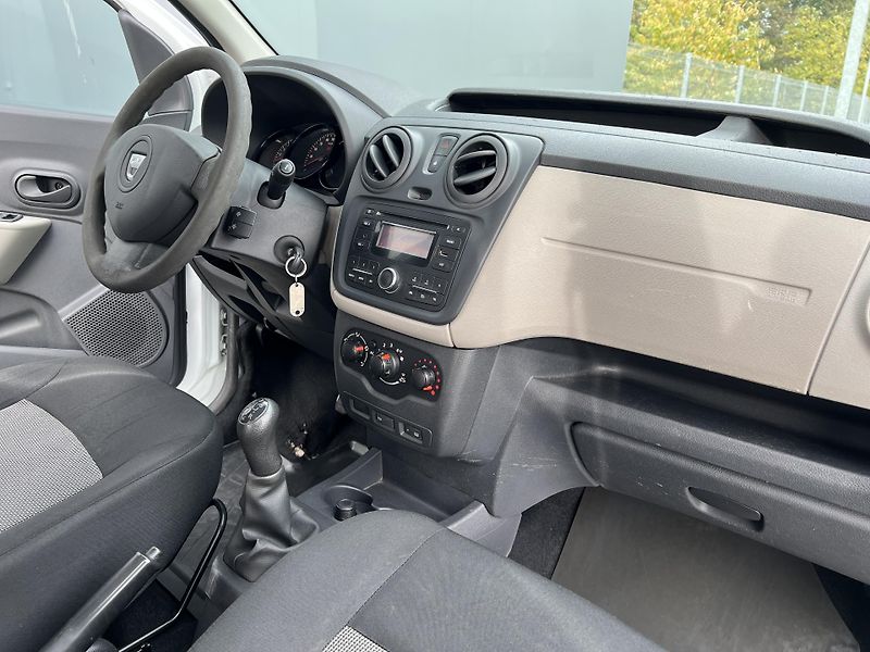Dacia Dokker (2014) 1,6i 16V - fotka 23 z 23