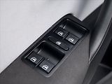 Volkswagen Polo 1,4 i 63kW Cross AutoKlima - náhled 14