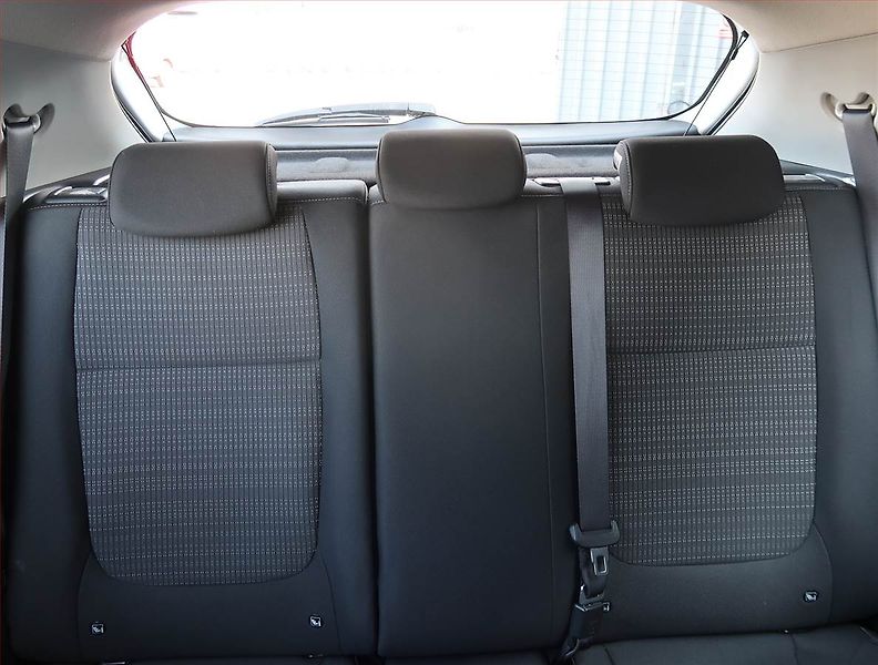 Kia Stonic (2018) 1.4 CVVT, Serv.kniha, Tempomat - fotka 10 z 20