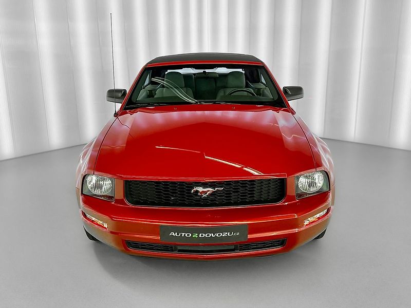 Ford Mustang 4.0 V6 154 kW AT CABRIO, KLIMA - fotka 4 z 20
