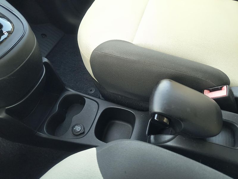 Fiat Panda (2015) 1.2 AUTOMAT NESEHNATELNÁ VERZE - fotka 39 z 47