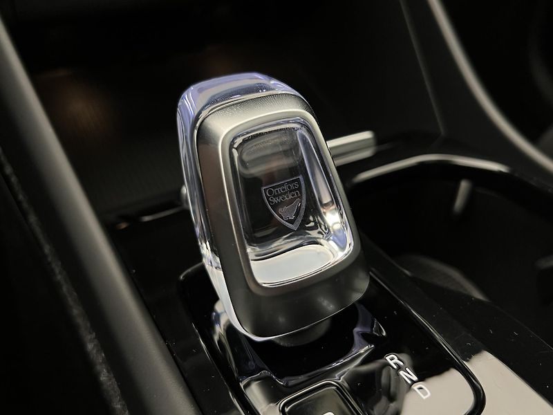 Volvo XC40 T4 INSCRIPTION AUT - fotka 15 z 44