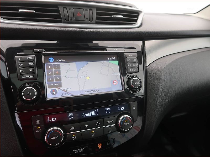 Nissan Qashqai (2018) 1.5 dCi, Navi, Tempomat - fotka 10 z 15