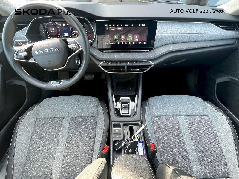 Škoda Octavia (2025) Top Selection 1.5TSi M-HEV 110 - fotka 5 z 33