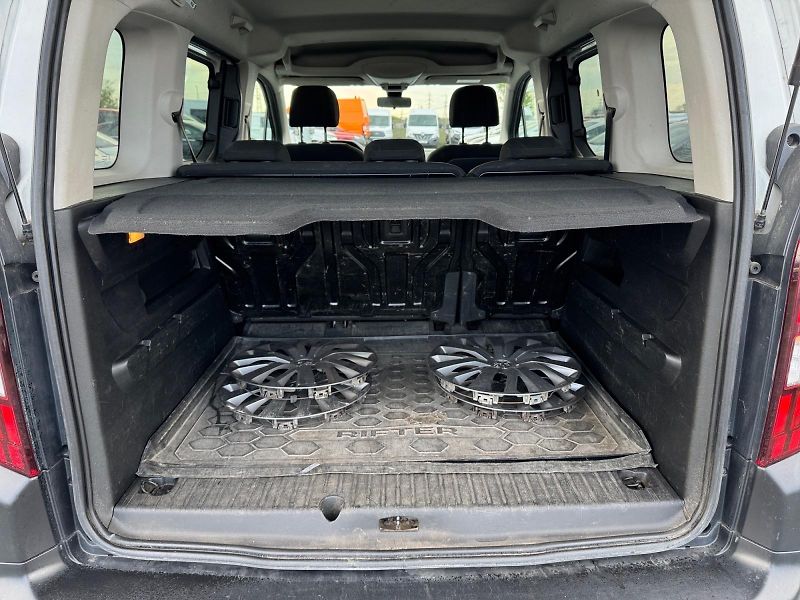 Peugeot Rifter (2021) ALLURE 1.5BHDI 96kW TAŽNÉ CZ   - fotka 6 z 11