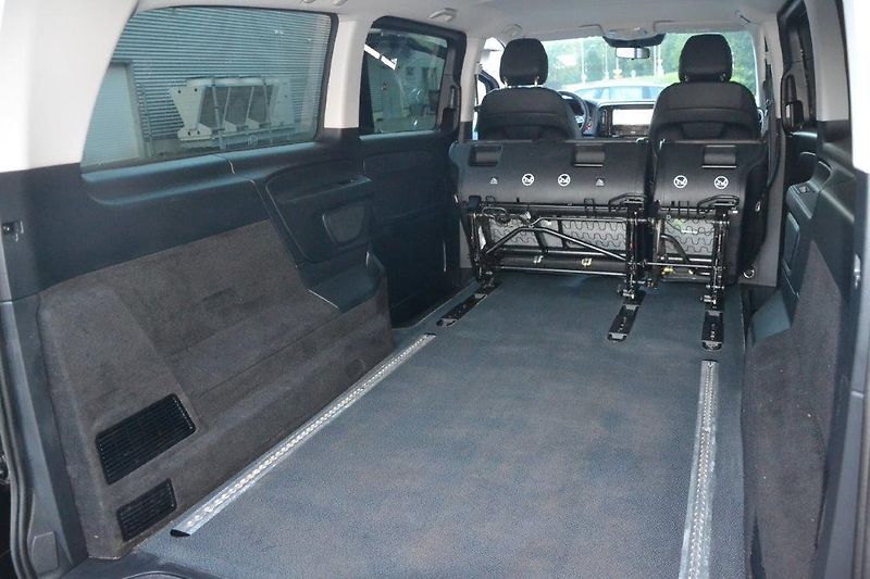 Mercedes-Benz Vito 119 XL 4x4 Airmatic - fotka 31 z 45
