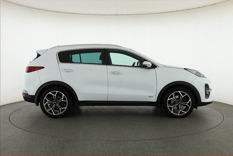 Kia Sportage (2021) 1.6 CRDi - fotka 6 z 21