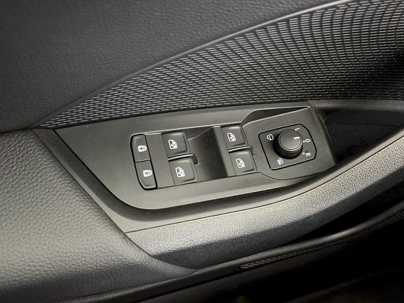 Škoda Octavia (2025) 1.5TSI 110kW SportLine - fotka 23 z 28