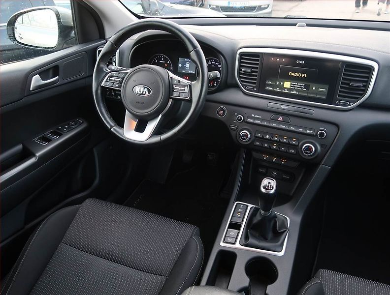 Kia Sportage (2020) 1.6 CRDi, 4X4, Serv.kniha - fotka 7 z 22