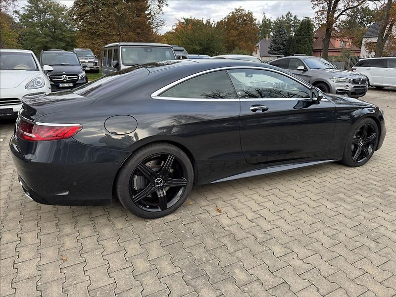 Mercedes-Benz Třídy S 560 4Matic AMG - fotka 5 z 37