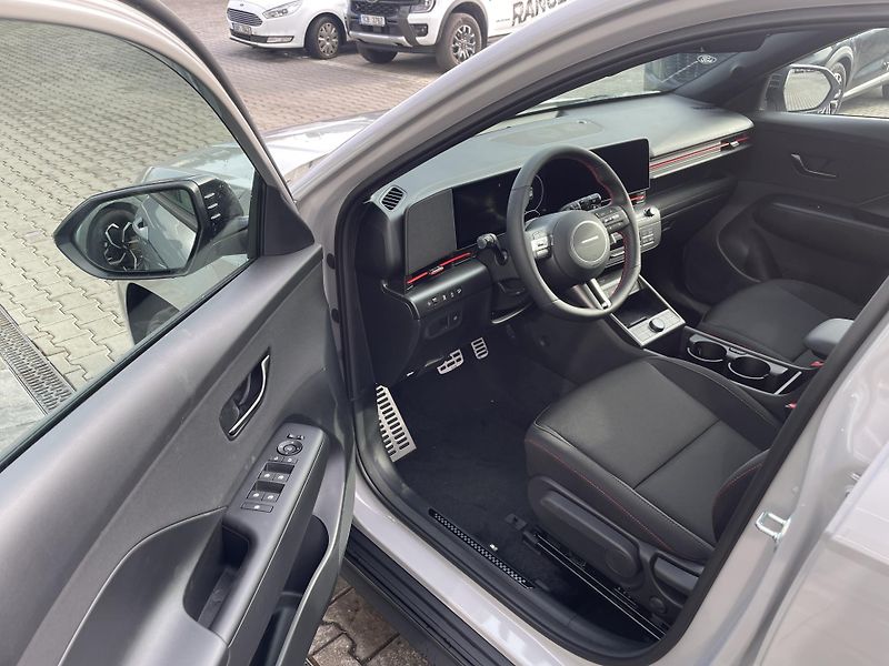 Hyundai Kona 26 1,6 T-GDI 2WD DCT N LINE - fotka 11 z 30