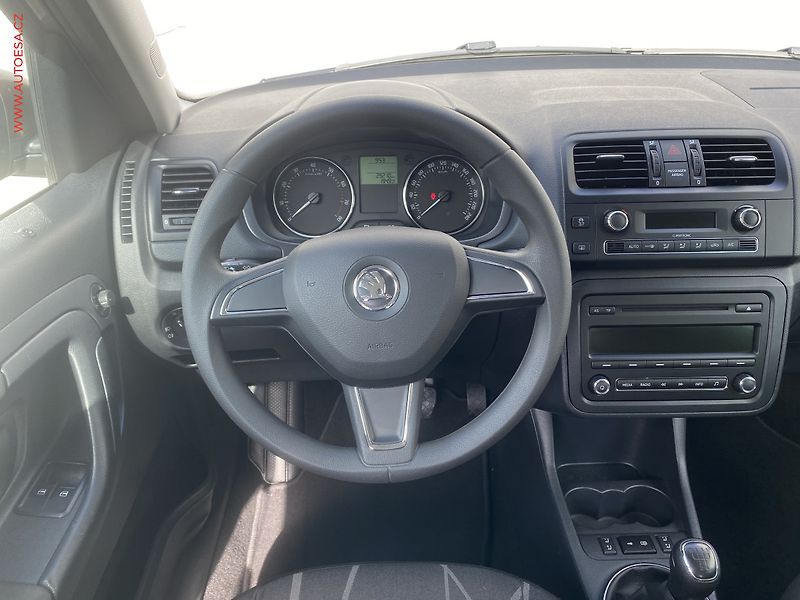 Škoda Roomster (2015) 1.2 TSi, Fresh, TZ, +kola - fotka 11 z 17