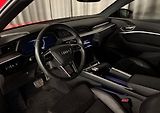 Audi Q8 e-tron 55 Q 360k Matrix Panorama Taž. - náhled 14