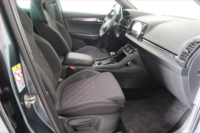 Škoda Karoq (2021) Sportline 1.5 TSI - fotka 9 z 23