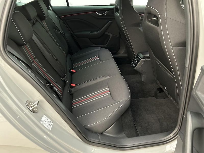 Škoda Scala 1.5 TSI Monte Carlo - fotka 26 z 28