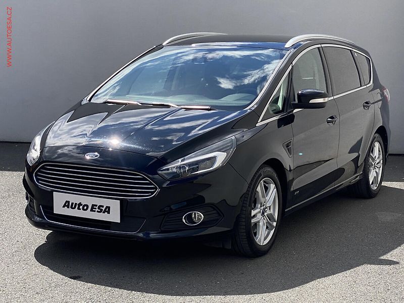 Ford S-MAX (2016) 2.0 TDCi 4x4, 7míst, AT - fotka 3 z 18