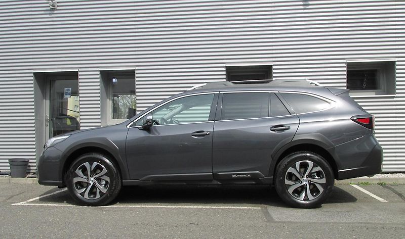 Subaru Outback (2025) 2,5i TOURING  MY25.5 - fotka 3 z 58