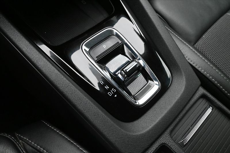 Škoda Octavia 2,0 TDI 110 kW DSG Style Záruk - fotka 22 z 30