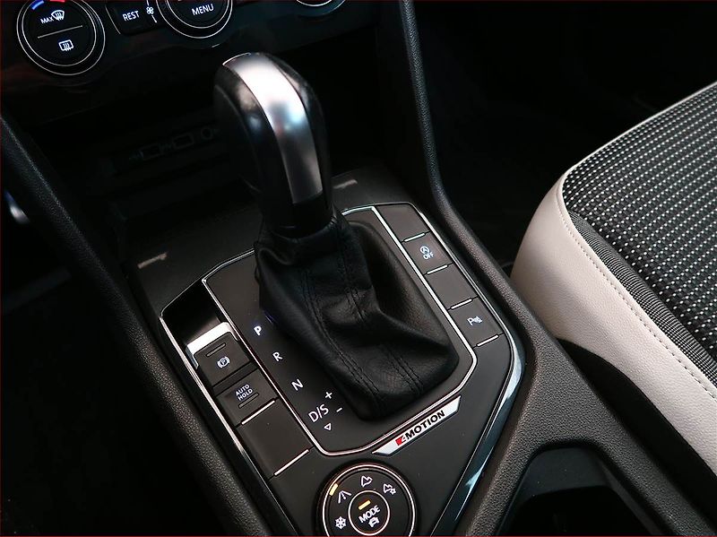 Volkswagen Tiguan (2019) 2.0 TDI - fotka 13 z 22