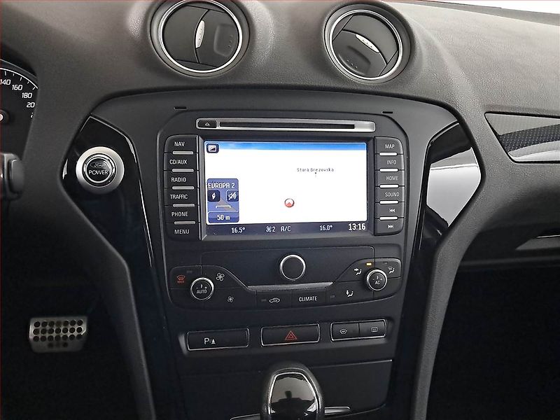 Ford Mondeo (2013) 2.2 TDCi, Automat, Navi - fotka 17 z 18