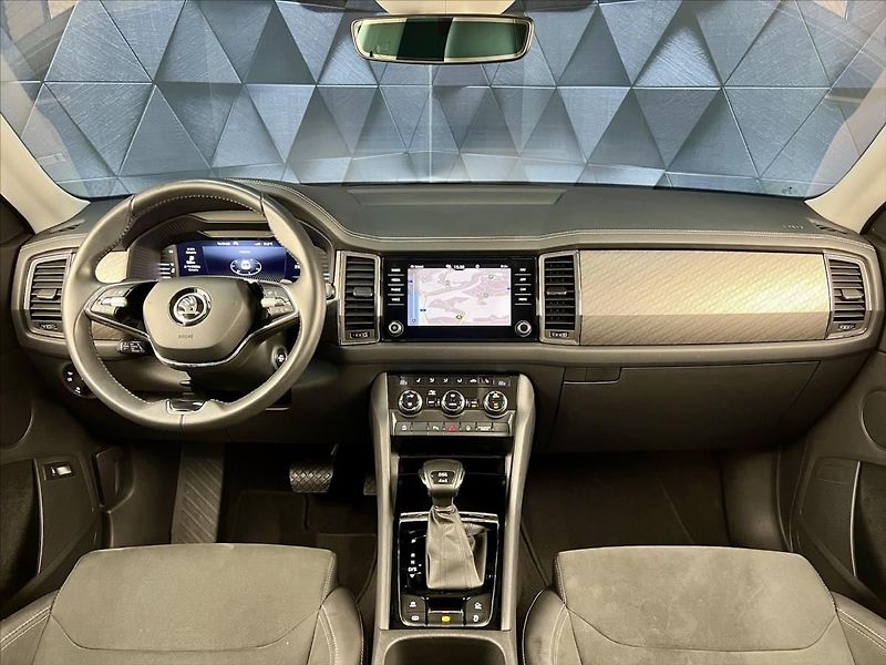Škoda Kodiaq 2.0 TDI DSG 4X4 STYLE PLUS - fotka 10 z 28