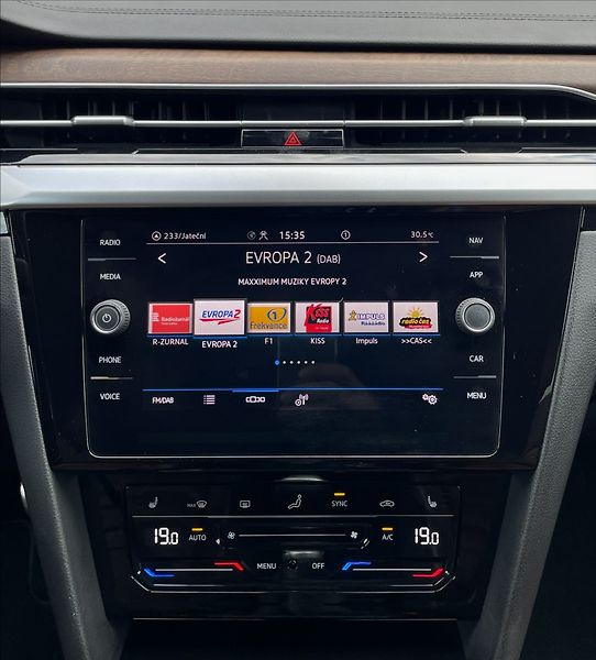 Volkswagen Arteon 2,0 TDi,ELEGANCE,110kW,1.maj., - fotka 15 z 27