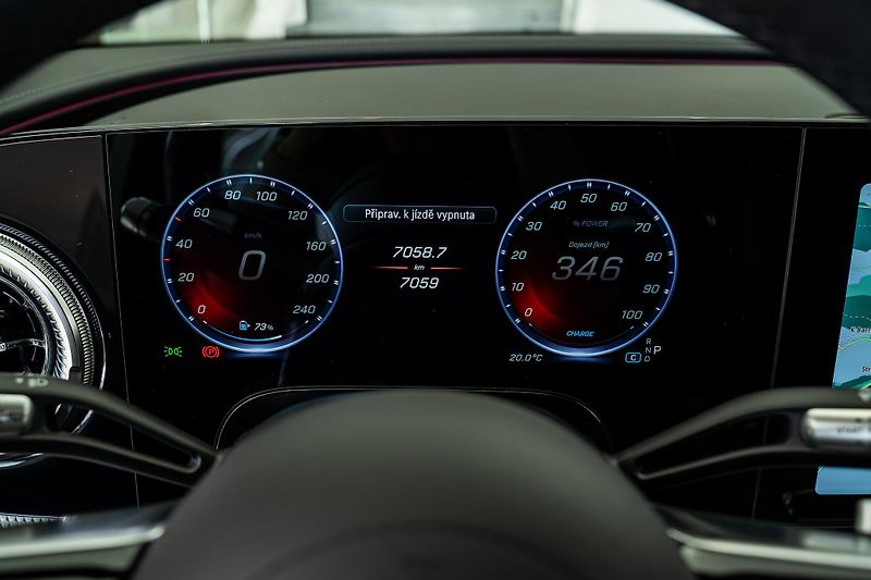 Mercedes-Benz GLC (2026) 400 4M EQ/AMG/DIGITALLIGHT/DIS - fotka 19 z 19