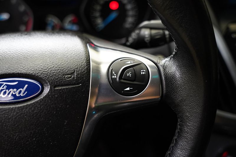 Ford Focus - fotka 16 z 24