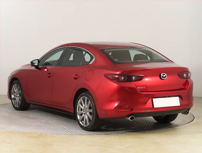 Mazda 3 (2026) Selection e-Skyactiv G140 - fotka 4 z 21