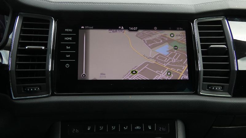 Škoda Kodiaq 2.0 TDI 147 kW L&K 4x4 DSG - fotka 15 z 28