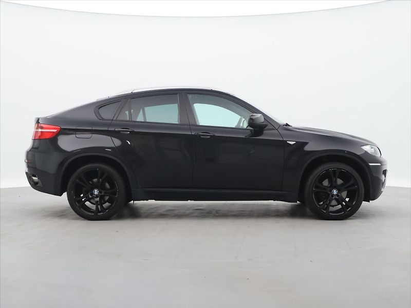BMW X6 3.0 40d 225kW xDrive Xenon - fotka 8 z 34