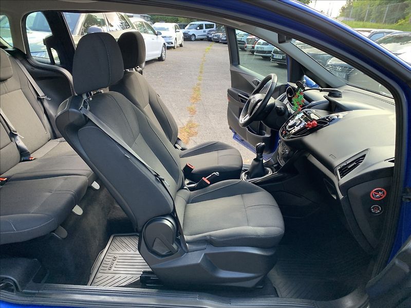 Ford B-MAX 1,0 EcoBoost - fotka 14 z 18