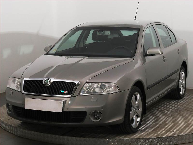 Škoda Octavia (2007) 2.0 TDI, Serv.kniha, rezervace - fotka 3 z 14