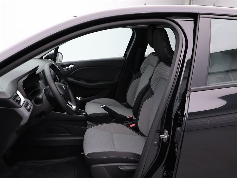 Renault Clio 1,0 TCe Evolution CZ 1.Maj - fotka 10 z 26