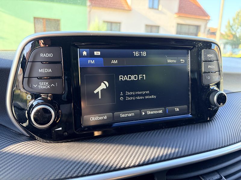 Hyundai Tucson 1.6T-GDi 130kW 4x4 IceBreaker - fotka 26 z 43