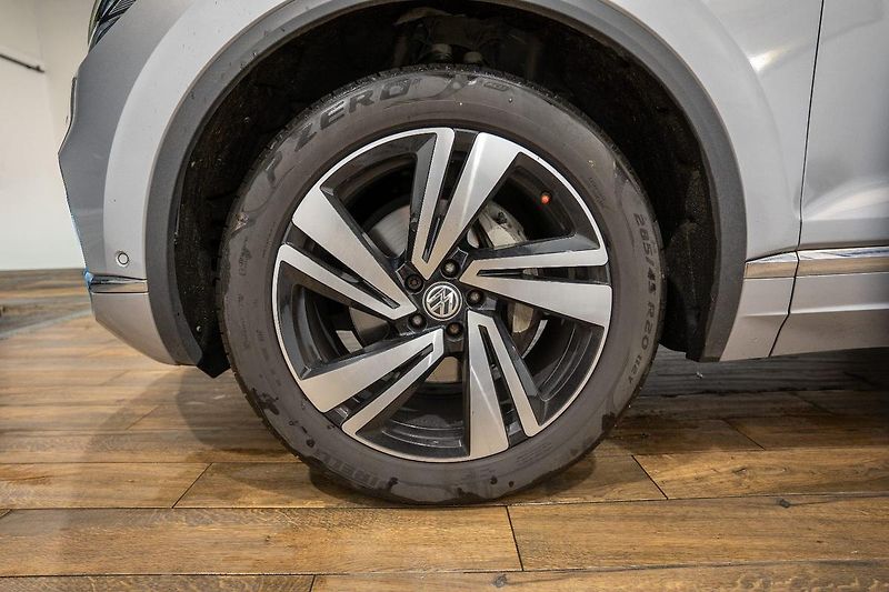 Volkswagen Touareg 3.0 TDI 210 kW 4Motion - fotka 37 z 38