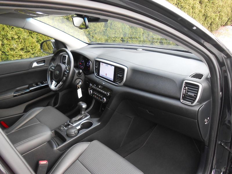 Kia Sportage (2021) AUTOMAT,BLACK EDITION.44tkm - fotka 17 z 43