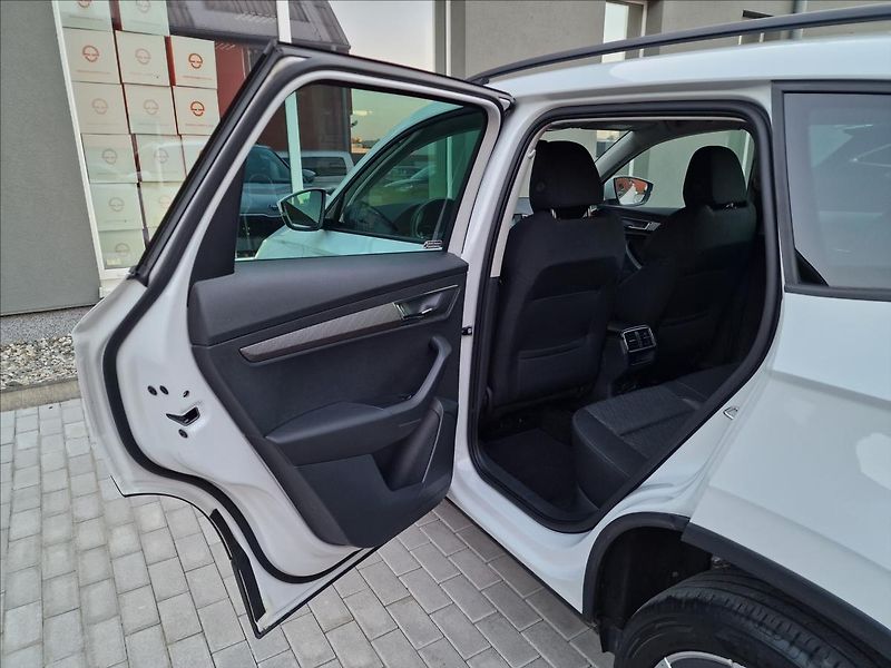 Škoda Karoq 2.0 TDI Style DSG,ČR,1.Maj - fotka 18 z 50