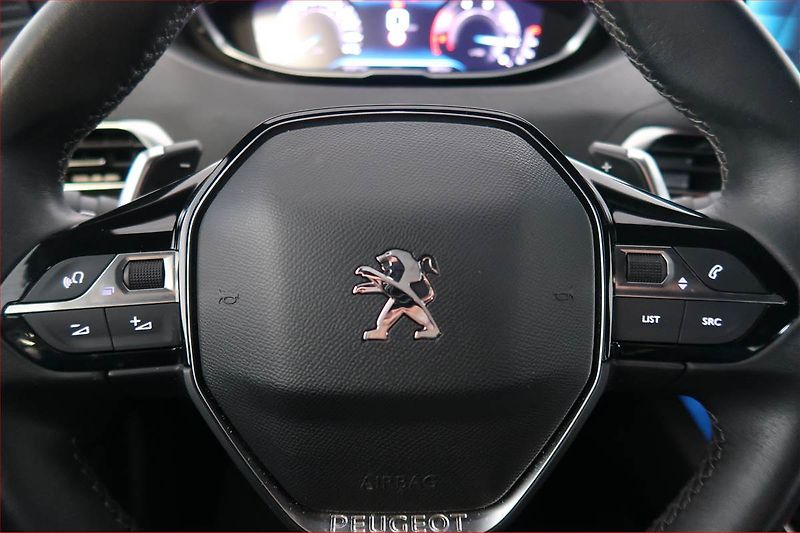 Peugeot 3008 (2023) Allure 1.5 BlueHDi, 1.majitel - fotka 17 z 20