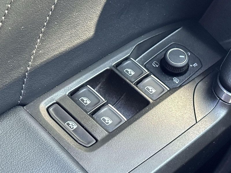 Cupra Formentor (2023) 1.5 TSI DSG - fotka 17 z 30