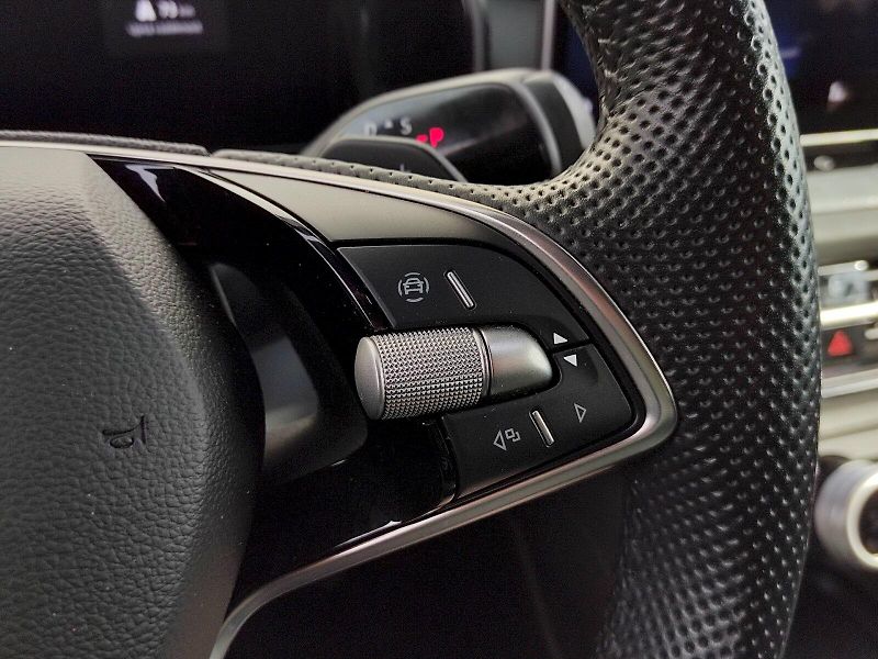 Škoda Kodiaq (2024) Exclusive Selection 2,0 Tdi 14 - fotka 38 z 45