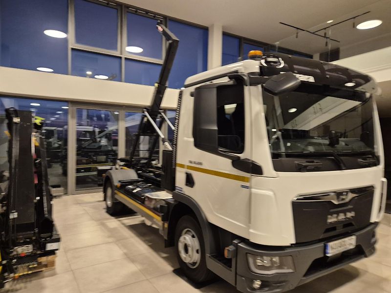 MAN TGL 12.250 NOSIČ KONTEJNERU TAŽNÉ  - fotka 3 z 23