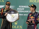 Kimi Räikkönen s 'bolantem' pri úřadujícího šampiona australské Grand Prix.