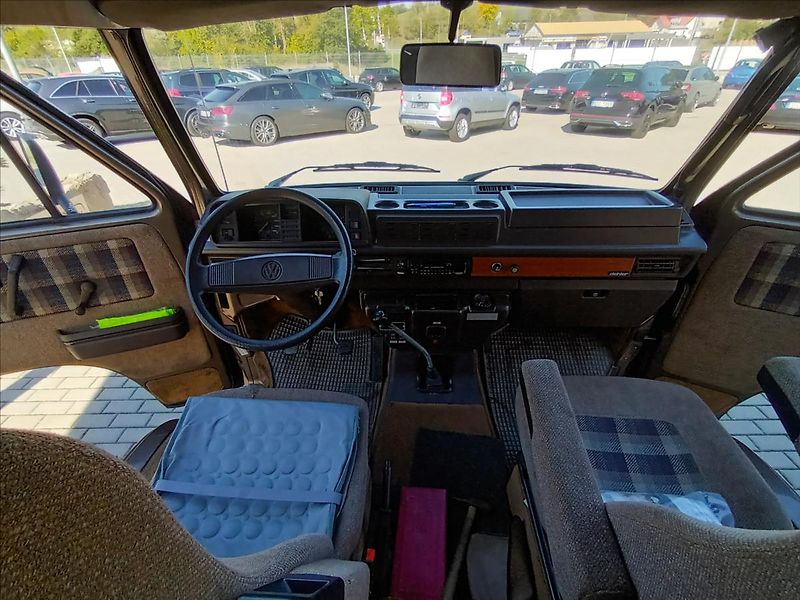 Volkswagen Caravelle 1,9 i,T3 Westfalia,SPRCHA,WC, - fotka 35 z 49