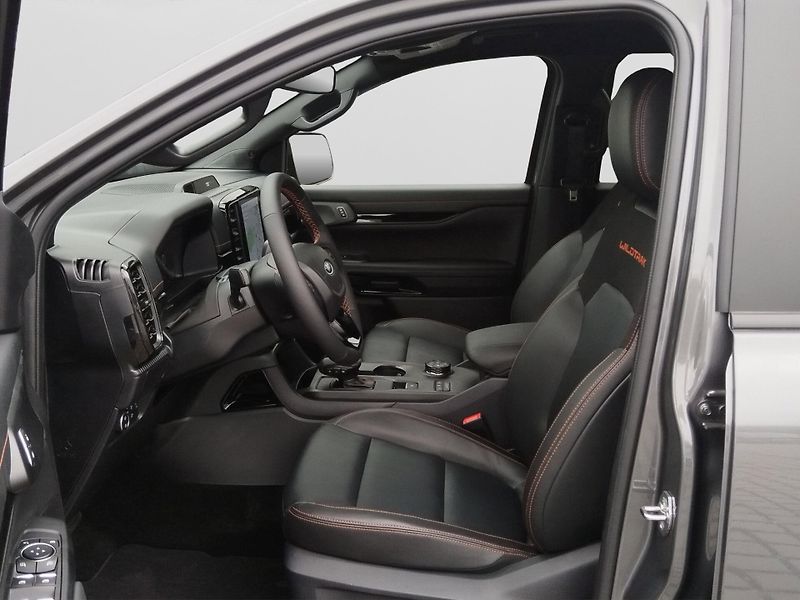 Ford Ranger (2026) Wildtrak Double Cab 2,3 EcoBoo - fotka 14 z 16