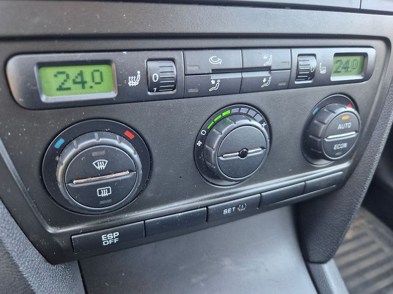 Škoda Octavia 2.0TDi 103kW AUTOMAT, nová STK - fotka 18 z 25
