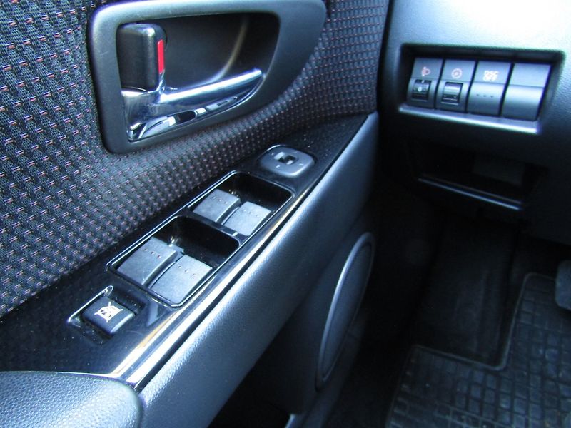 Mazda 3 (2009) 1.6 16V 77kW  CZ PŮVOD - fotka 30 z 35