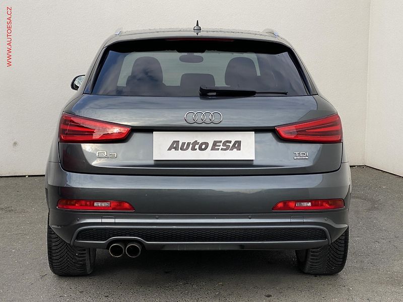 Audi Q3 (2014) 2.0 TDi quattro, S-line - fotka 5 z 17