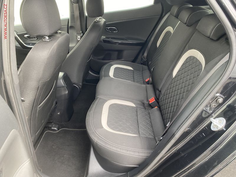 Kia Ceed (2016) 1.6 CRDi, GT Line - fotka 10 z 16
